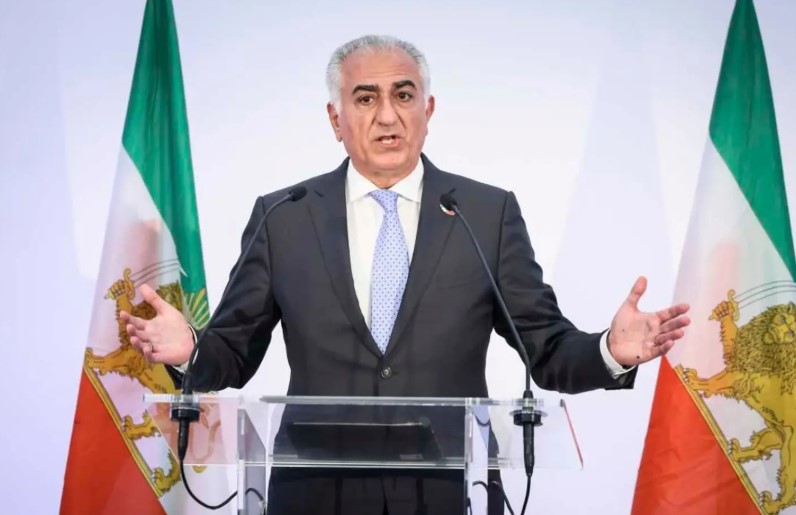 Іранський принц у вигнанні закликав США відмовитись від переговорів з Тегераном